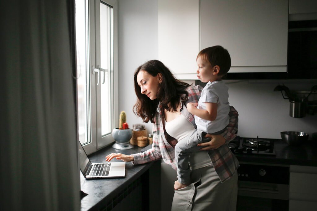 financial impact of being a stay at home mom